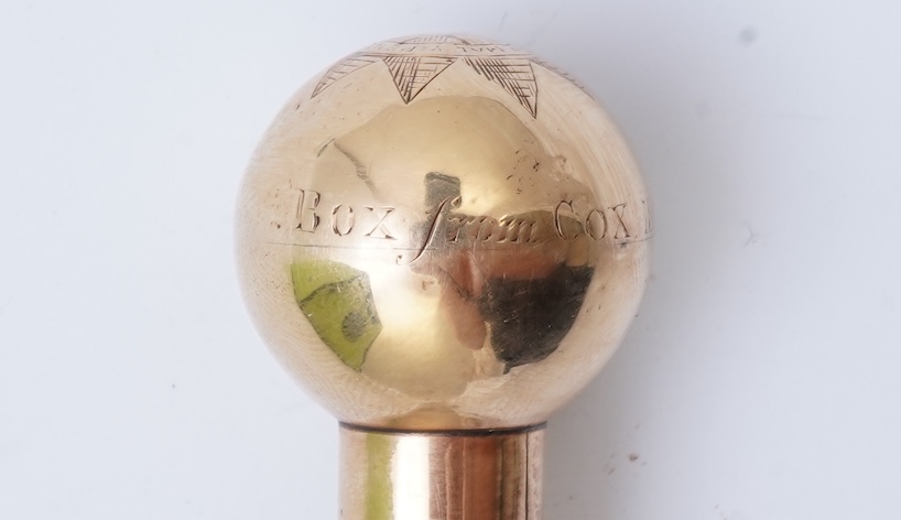 A gold mounted horn riding crop, late 19th century